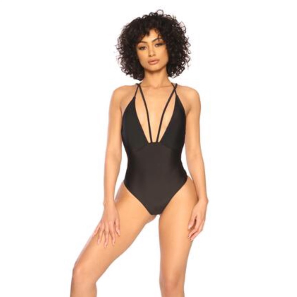 Icon Strappy One Piece Swimsuit